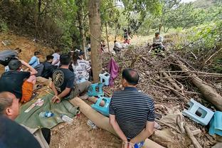 五大联赛本赛季至少踢15场后卫中，德拉古辛被过1次只比范迪克少